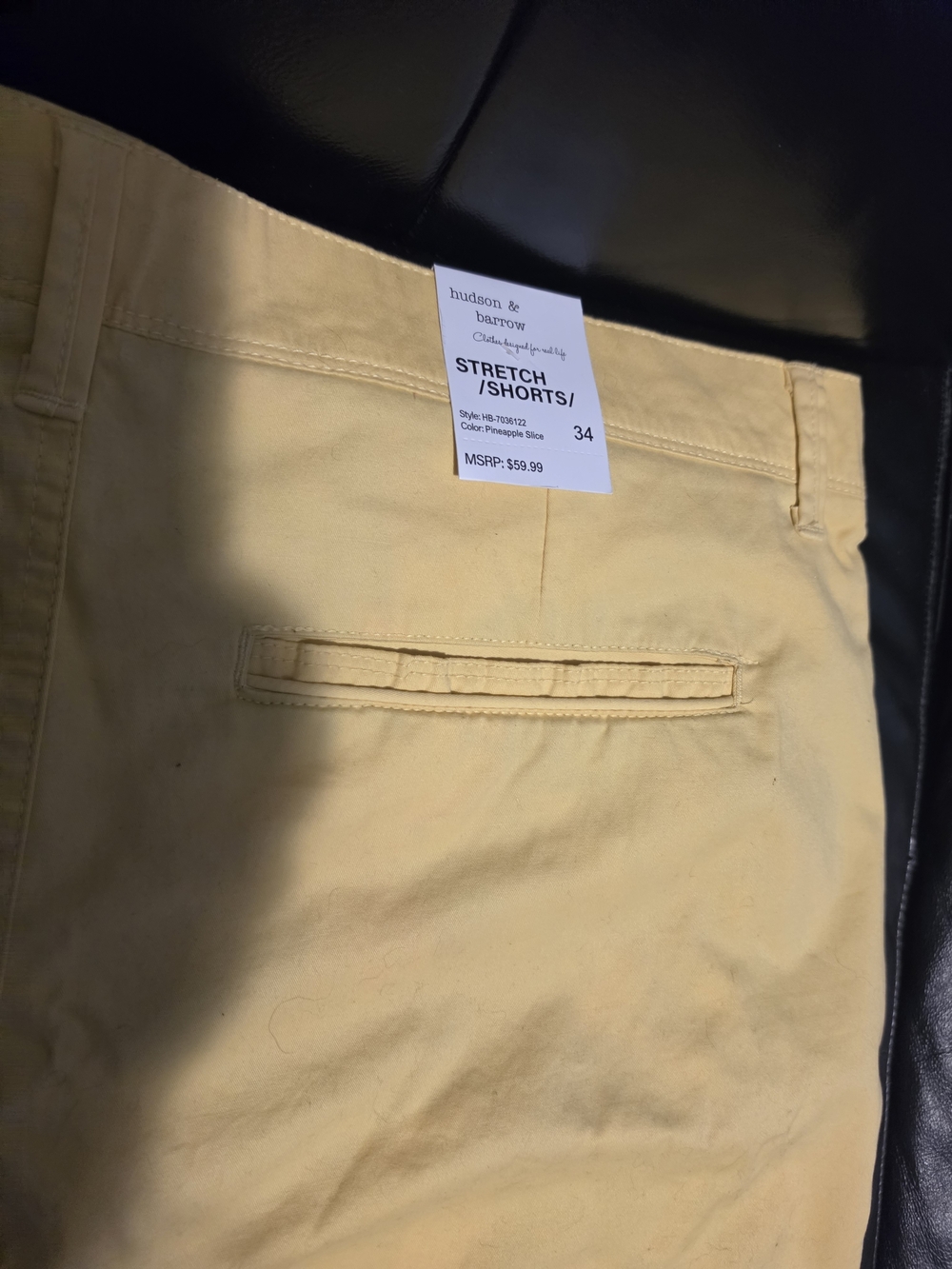 Hudson & Barrow Pineapple Slice Flat-Front Stretch Men's Shorts